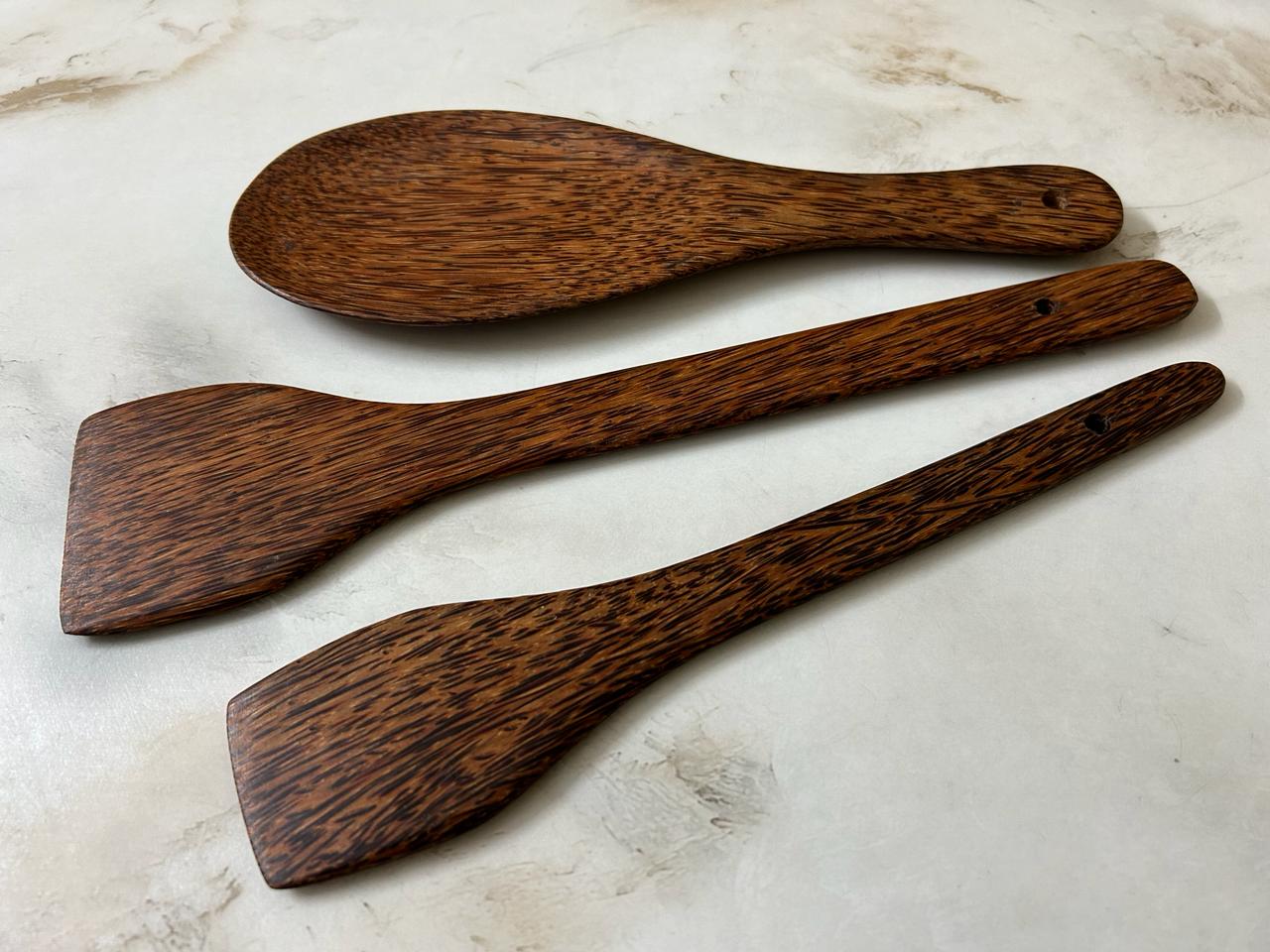 Eco-Friendly Wooden Ladle & Flipper Set – Sustainable Cooking Essentials